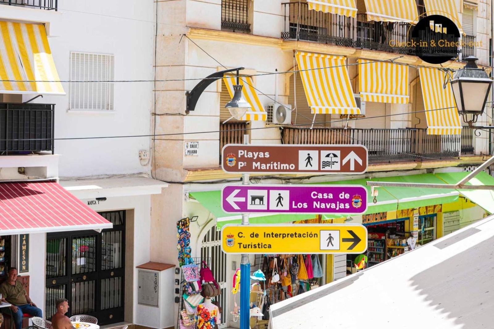 El Bajondillo Beach A 30 Metros De La Playa Torremolinos Luaran gambar